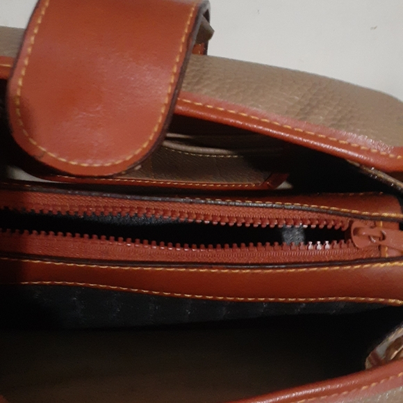 Tan Vintage Dooney and Burke Purse - Picture 5 of 9